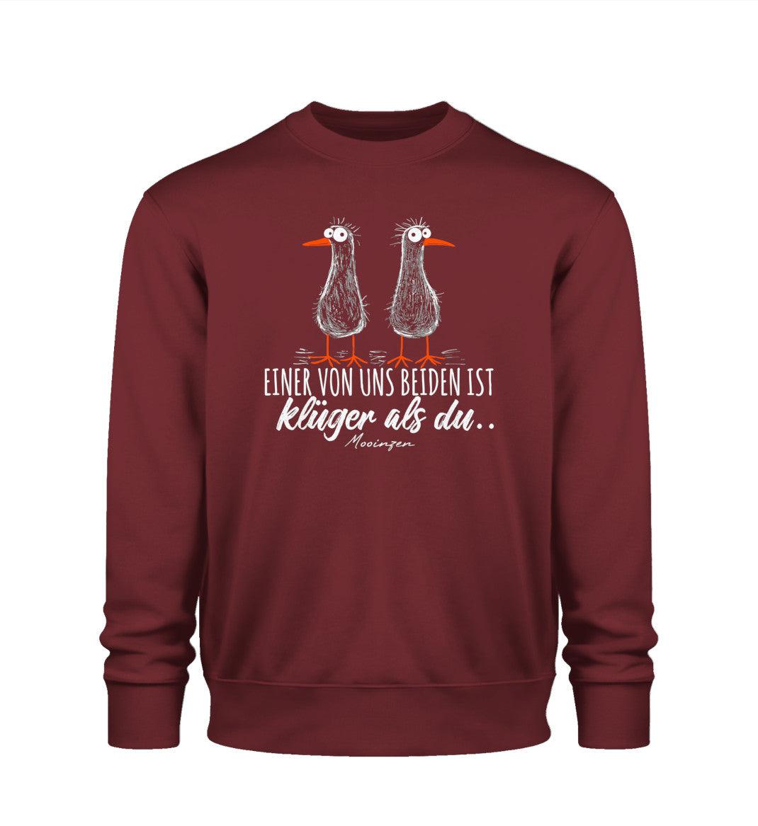 Einer-von-uns-beiden-ist-kluger-als-du-Unisex-Premium-Bio-Sweatshirt-2_0-Unisex-Premium-Bio-Sweatshirt-2_0-Burgundy-S-Mooinzen-5.jpg?v=1765486810&width=1800